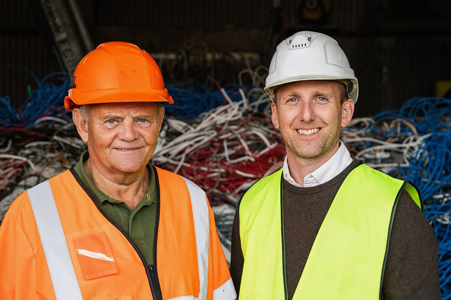 VD Bo Altenstam med sonen Erik Altenstam, f&ouml;rs&auml;ljningschef